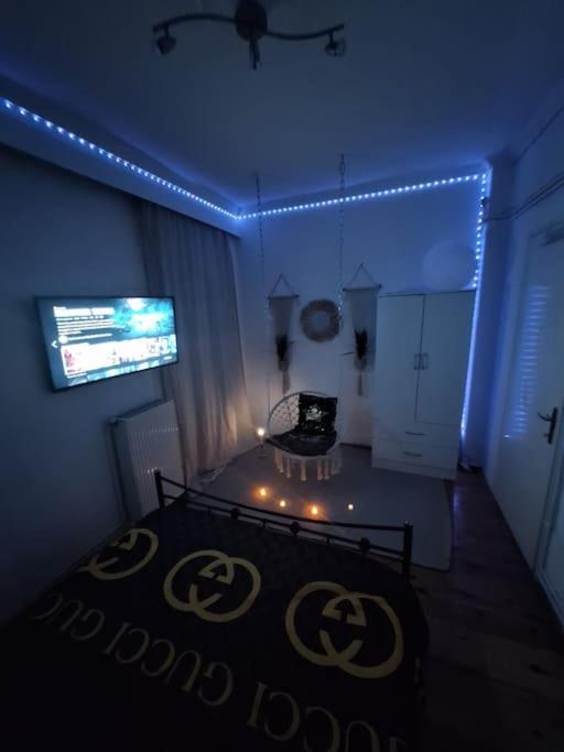 Queen Suites 60M2 Thessaloniki Buitenkant foto