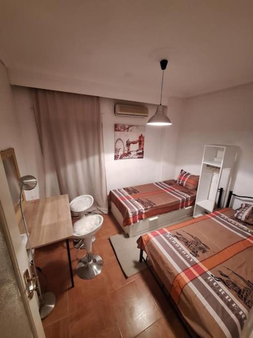 Queen Suites 60M2 Thessaloniki Buitenkant foto